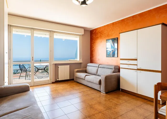 Casa Fiorita By Interhome Lägenhet Sanremo